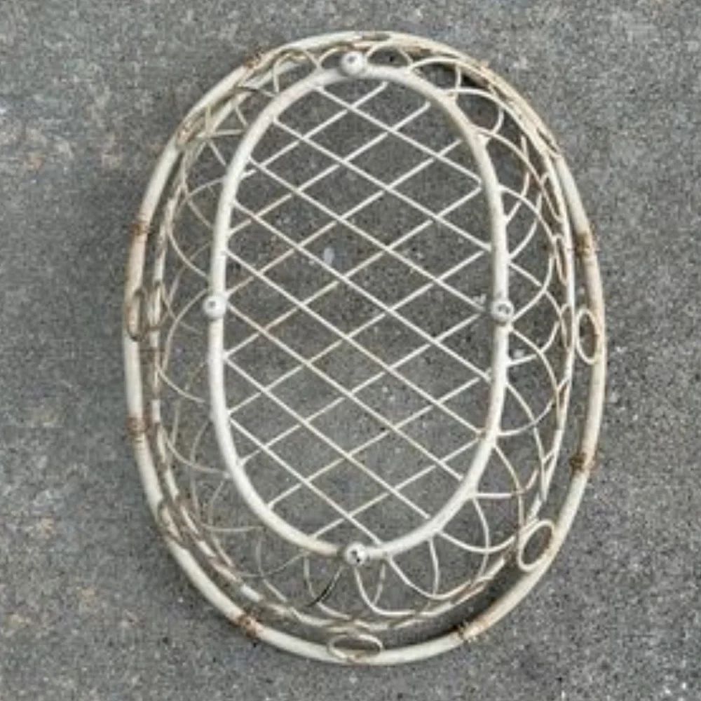Unbranded metal basket~patio